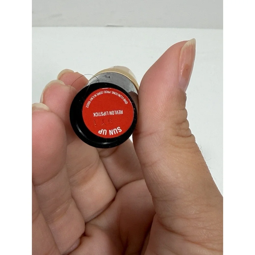 Revlon Lipstick  Superlistrous   SUN‎ UP  original formula
